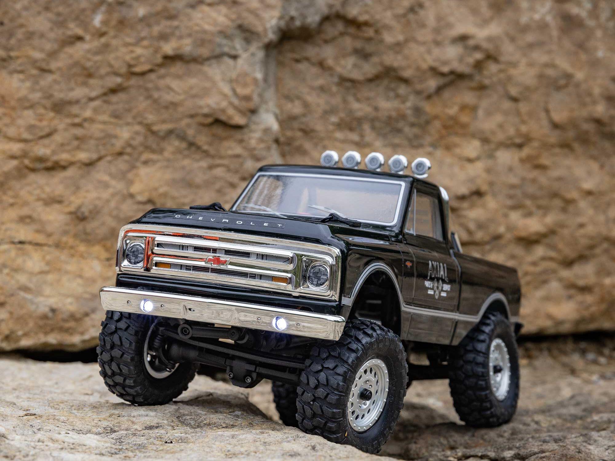 Axial SCX24 1967 Chevrolet C10 4WD Truck RTR - Black-32