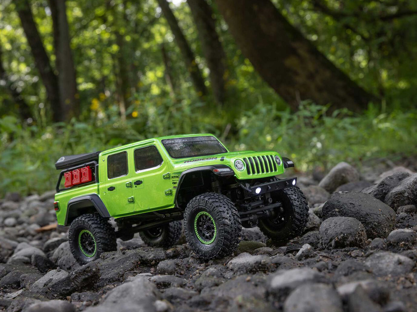 Axial SCX24 Jeep JT Gladiator 4WD Rock Crawler RTR Green-35