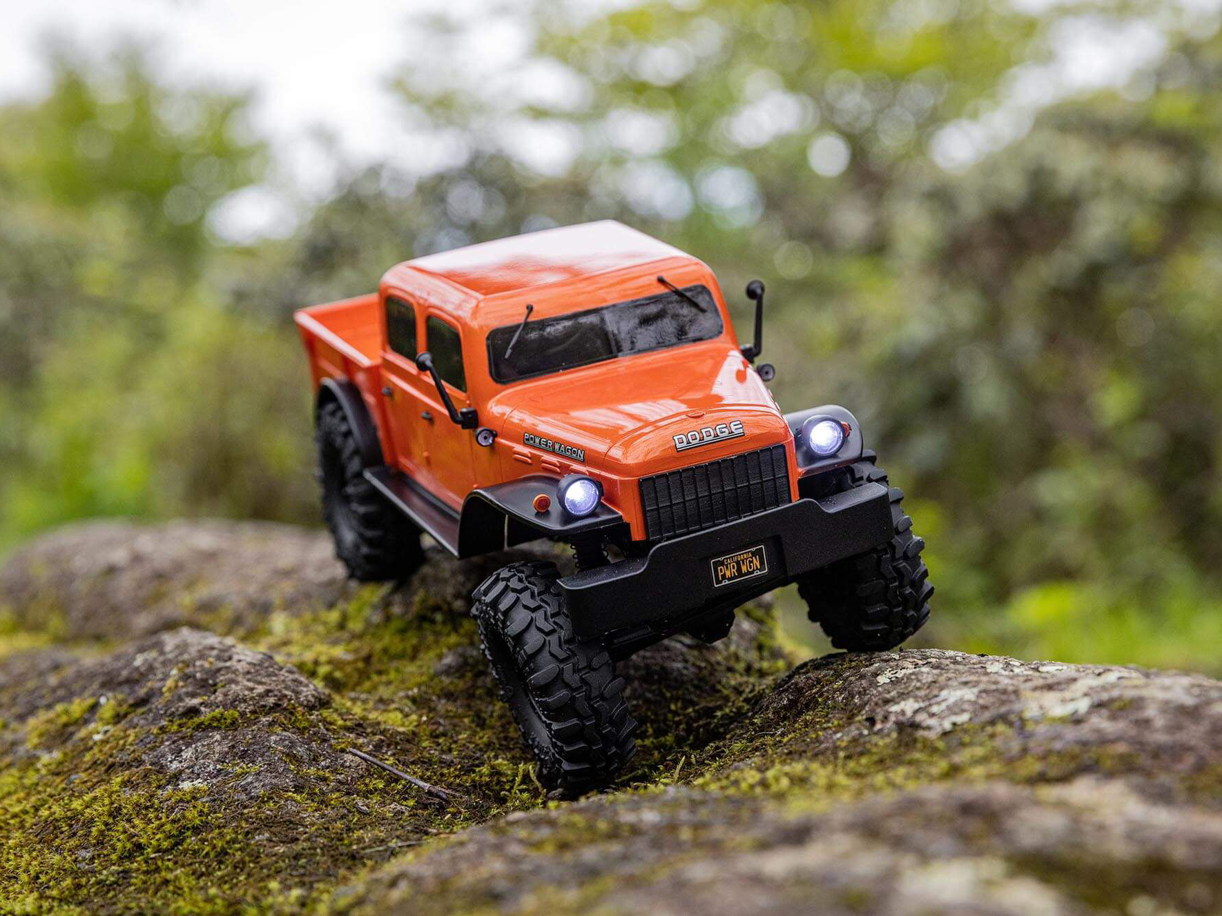 Axial 1/24 SCX24 Dodge Power Wagon 4WD Rock Crawler Brushed RTR - Orange-28