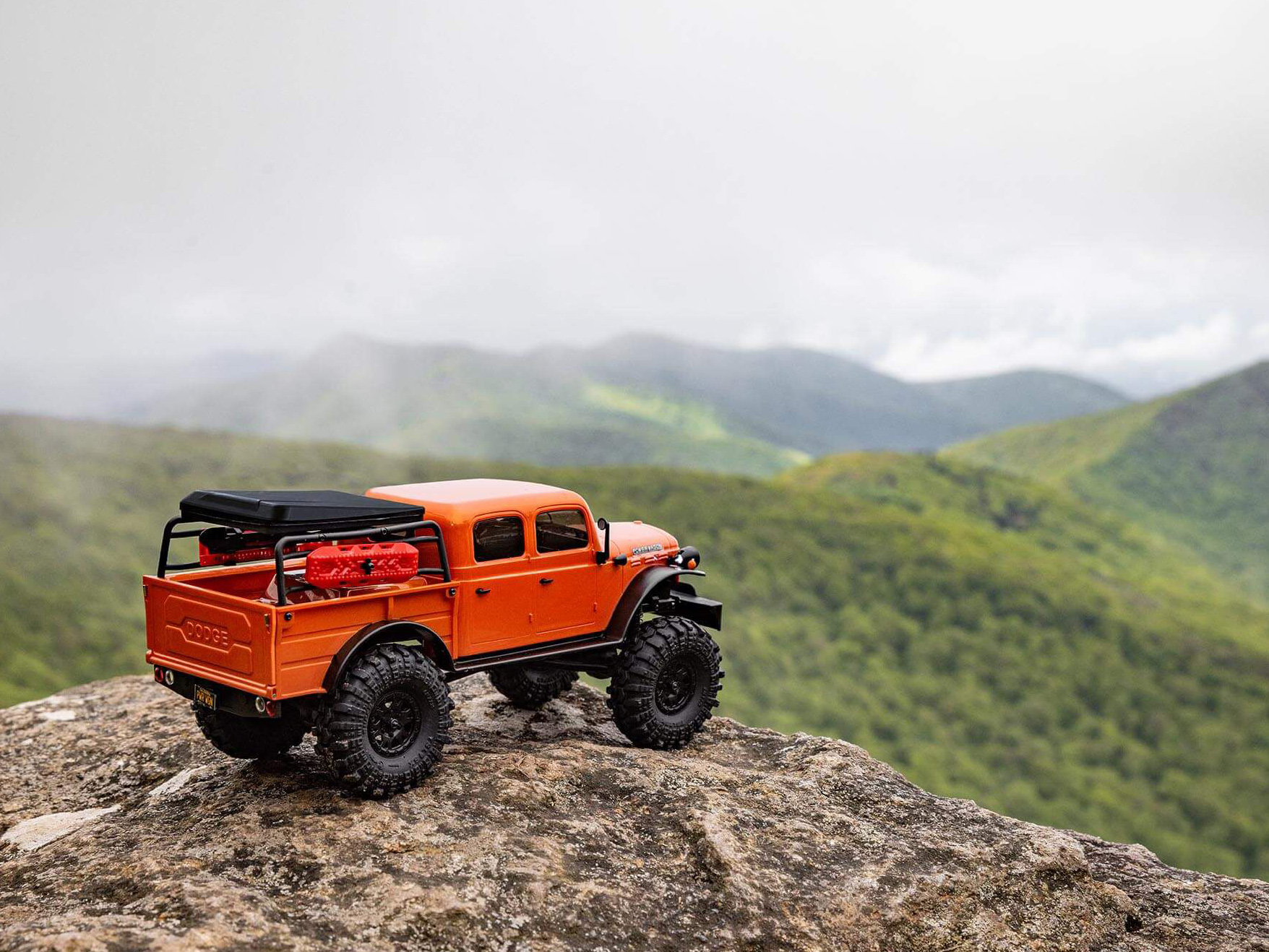 Axial 1/24 SCX24 Dodge Power Wagon 4WD Rock Crawler Brushed RTR - Orange-30