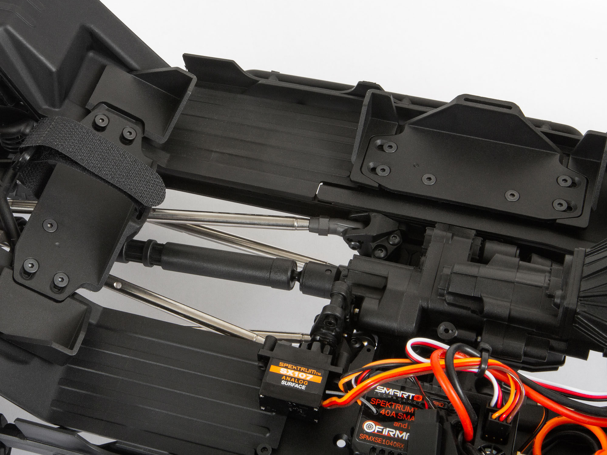 1/10 SCX10III Jeep JT Gladiator 4WD Rock Crawler RTR Red-17