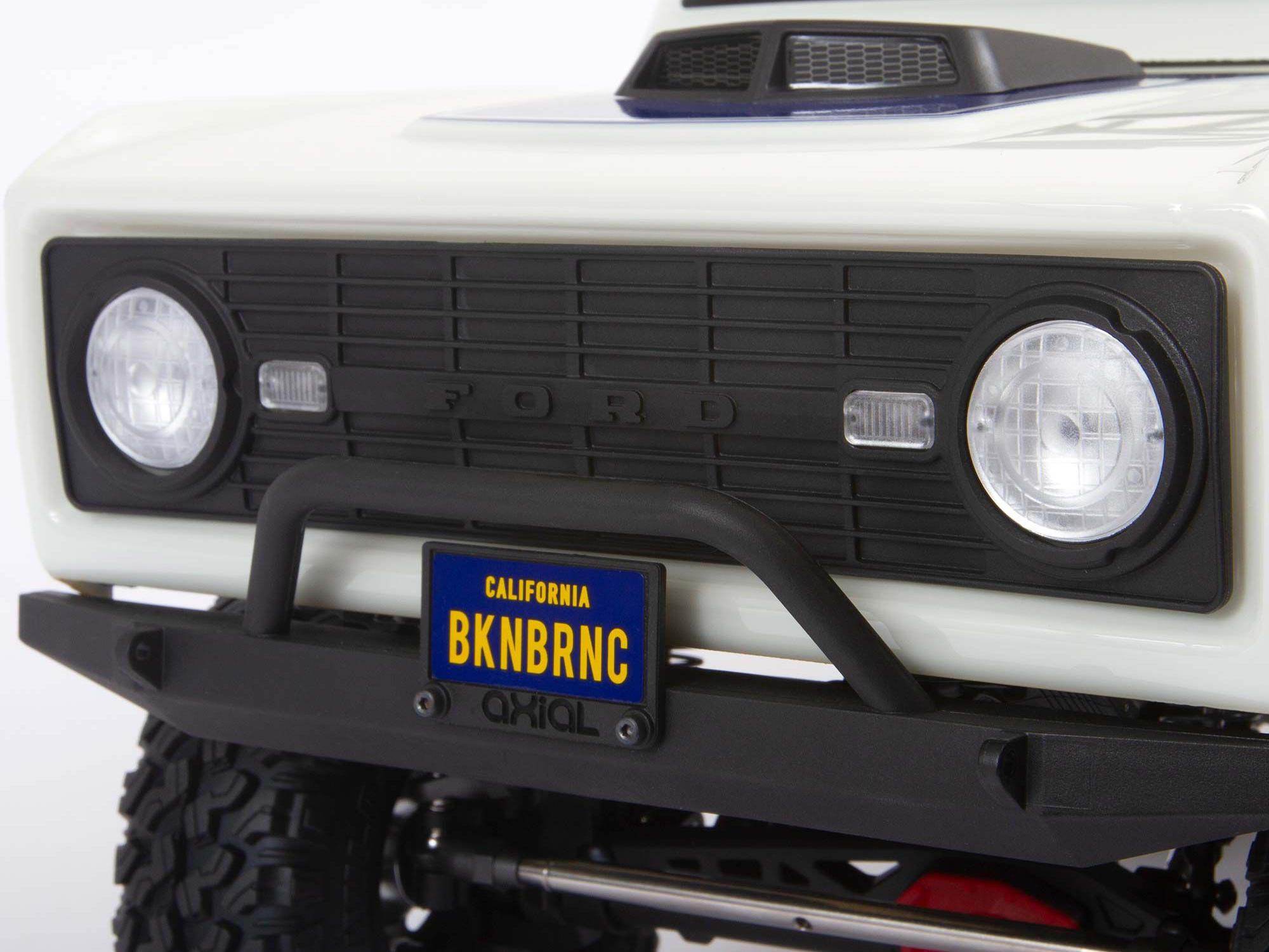 1/10 SCX10 III Early Ford Bronco 4WD RTR Rock Crawler White-7