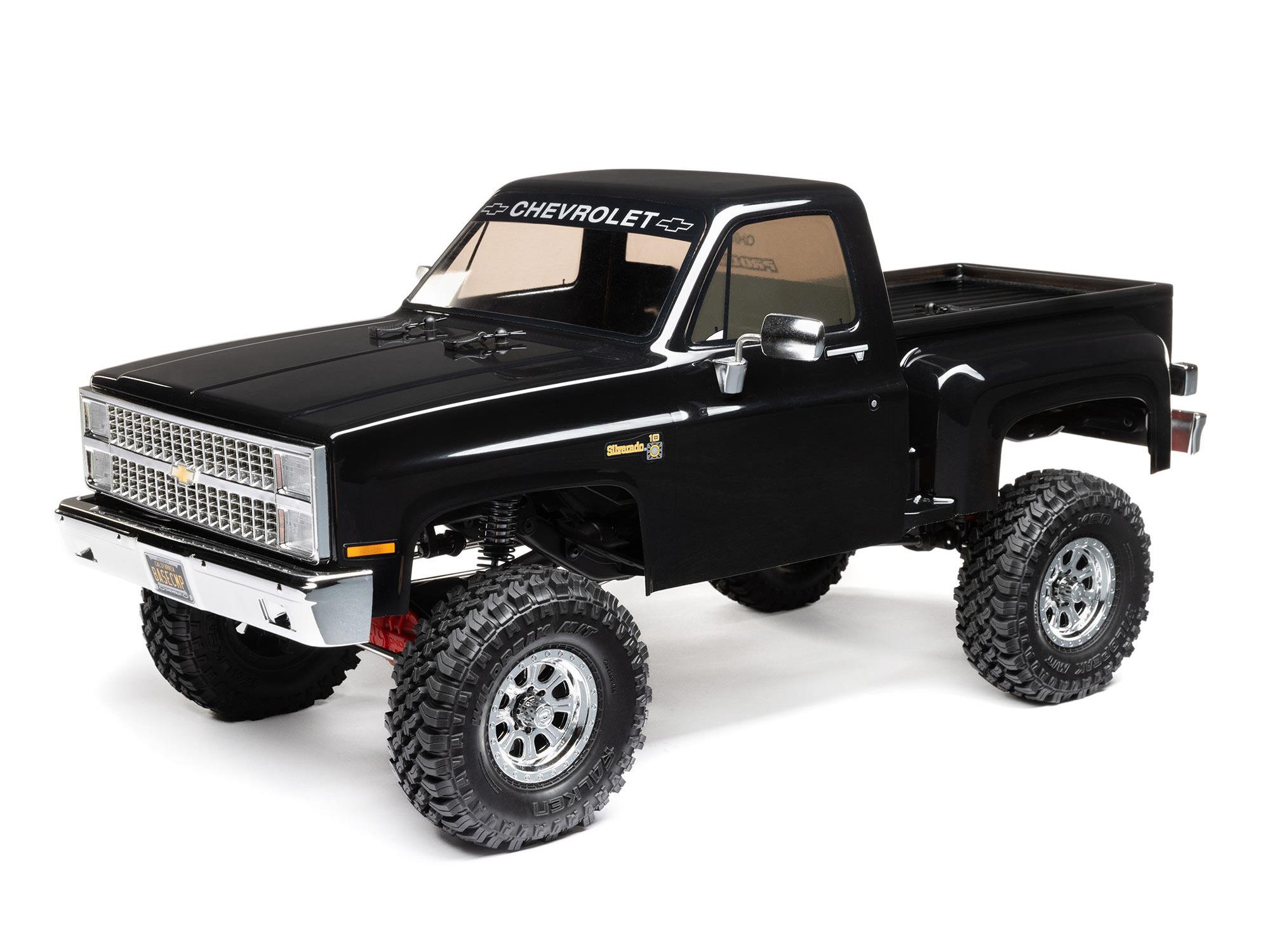 Axial 1/10 SCX10 III Base Camp 1982 Chevy K10 4X4 RTR - Black-8