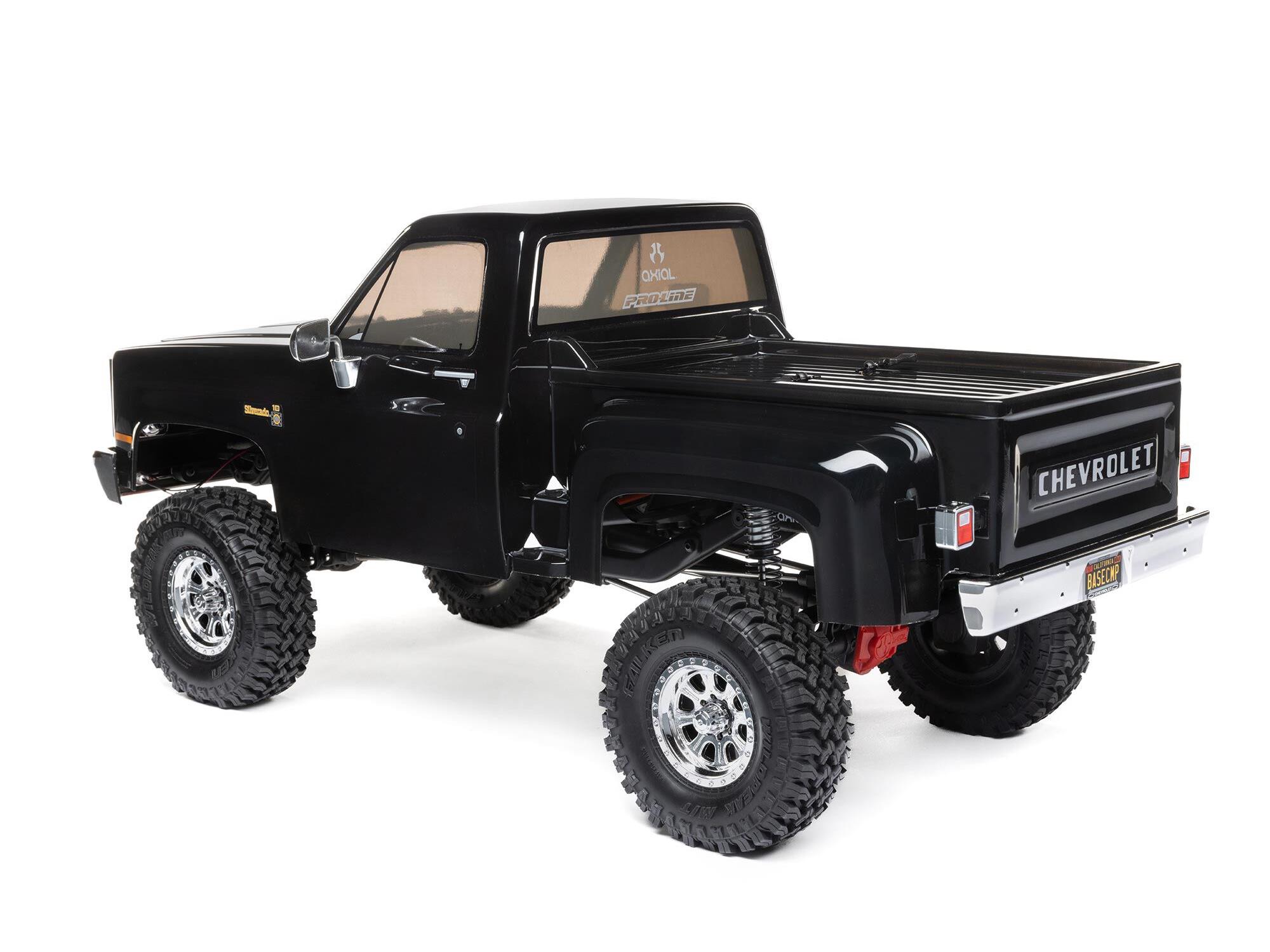 Axial 1/10 SCX10 III Base Camp 1982 Chevy K10 4X4 RTR - Black-11