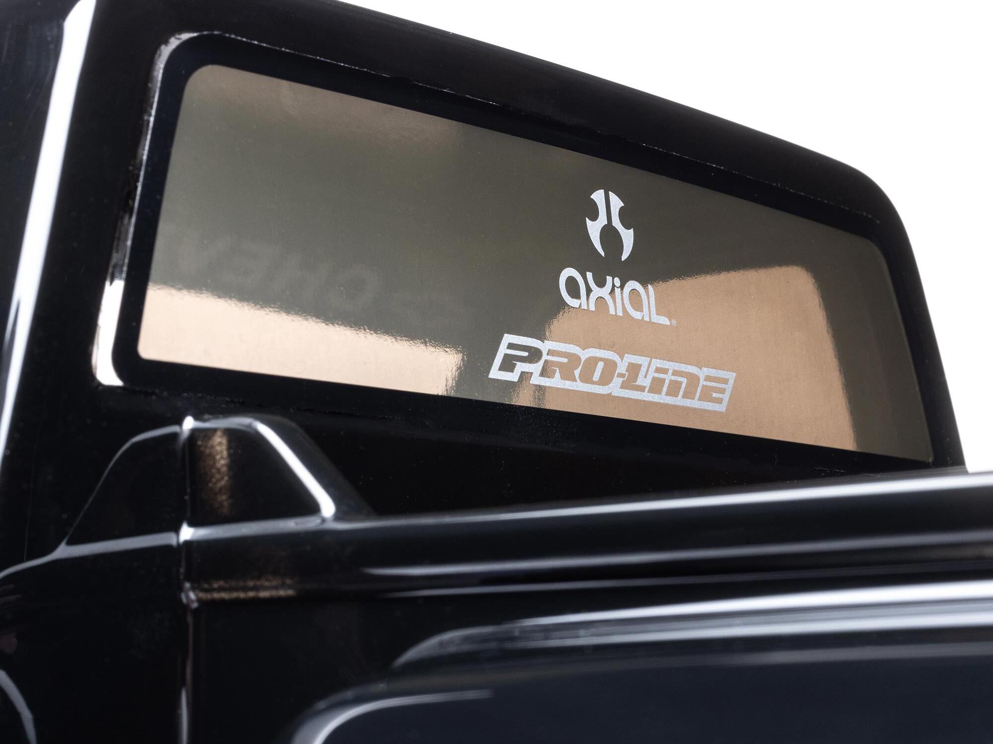 Axial 1/10 SCX10 III Base Camp 1982 Chevy K10 4X4 RTR - Black-25