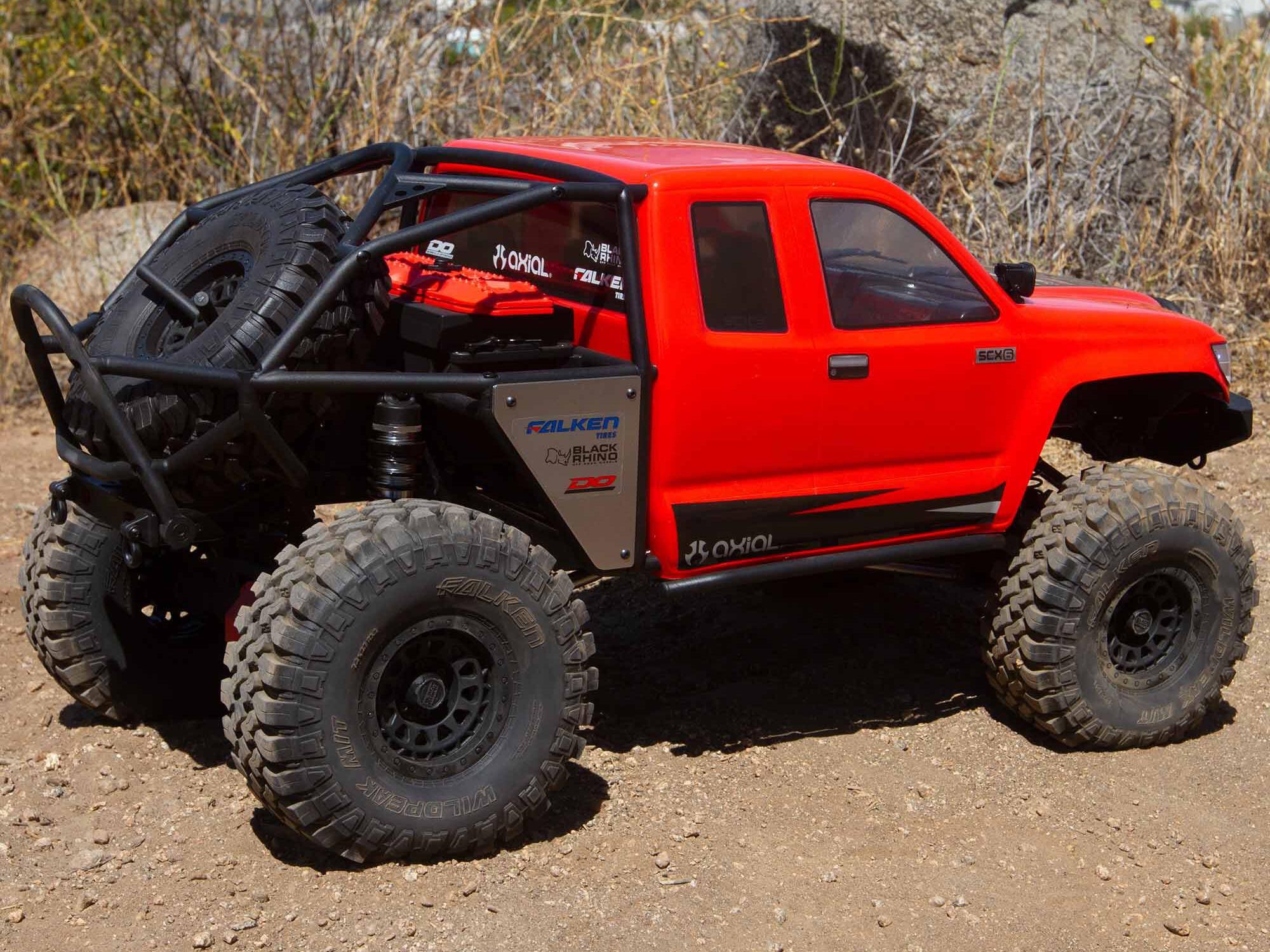 Axial 1/6 SCX6 Trail Honcho 4WD Rock Crawler RTR Red-36