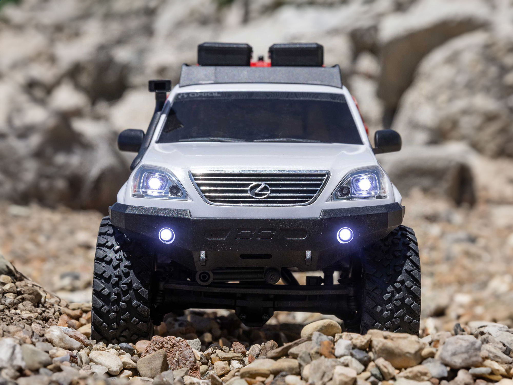 Axial 1/24 SCX24 Lexus GX 470 4x4 Rock Crawler RTR - White-25