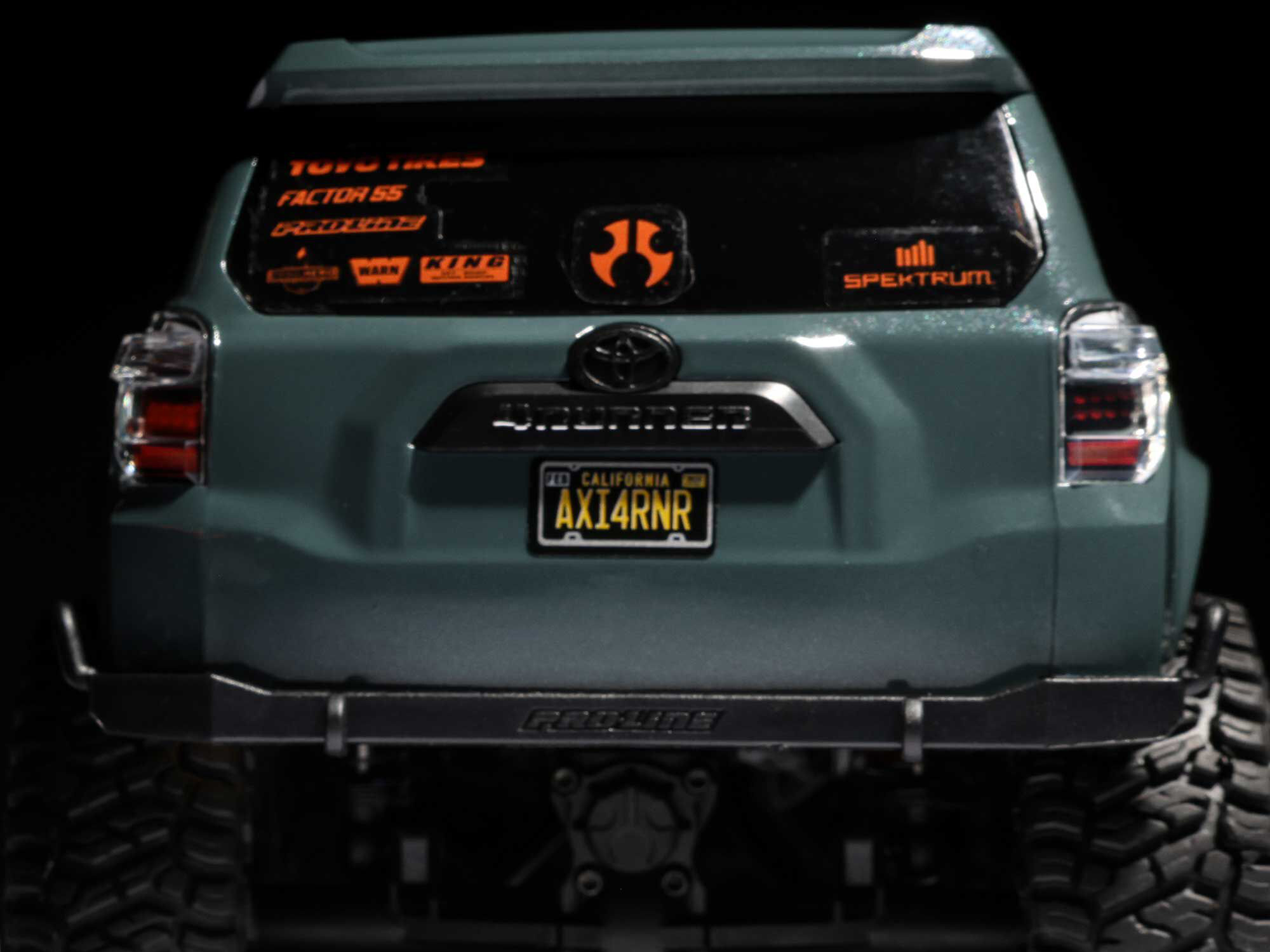 Axial 1/24 SCX24 Toyota 4Runner 4x4 RTR Brushed Rock Crawler - Grey-13