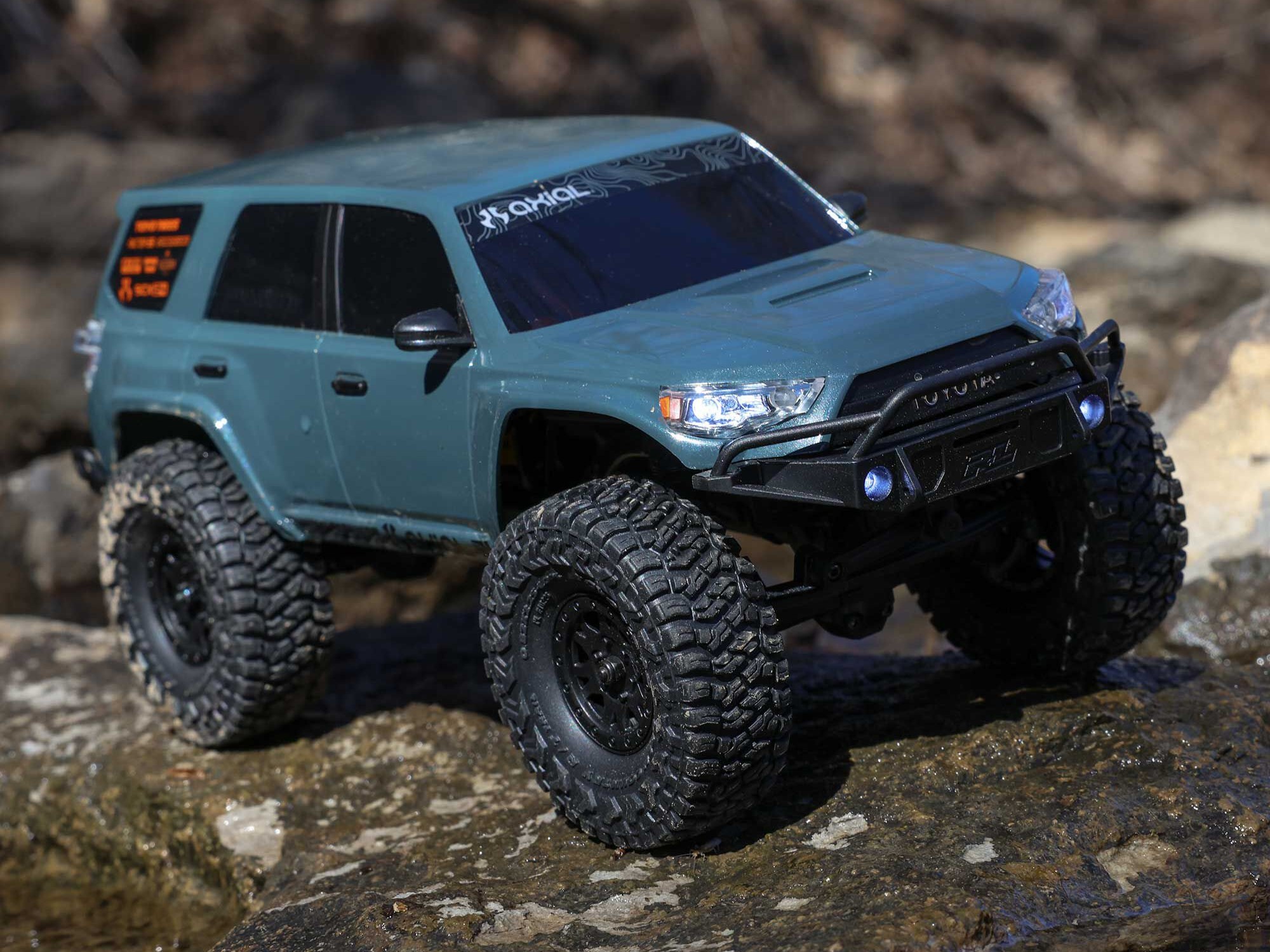 Axial 1/24 SCX24 Toyota 4Runner 4x4 RTR Brushed Rock Crawler - Grey-16