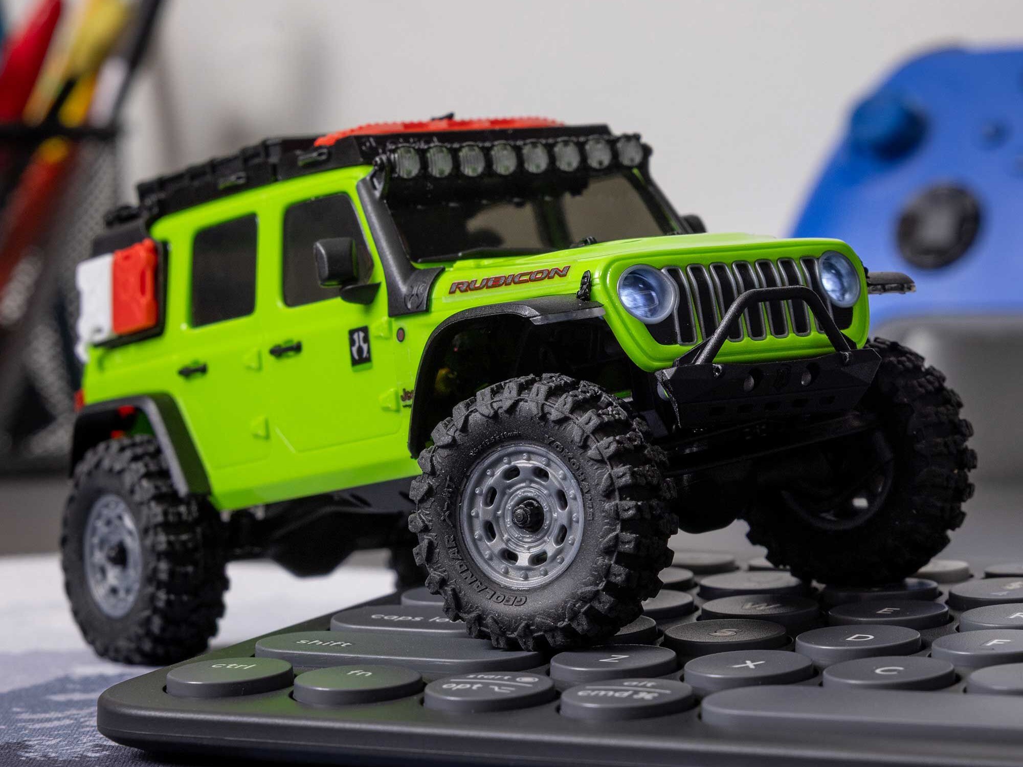 1/30 SCX30 Jeep Wrangler JLU 4X4 RTR Rock Crawler Green-23