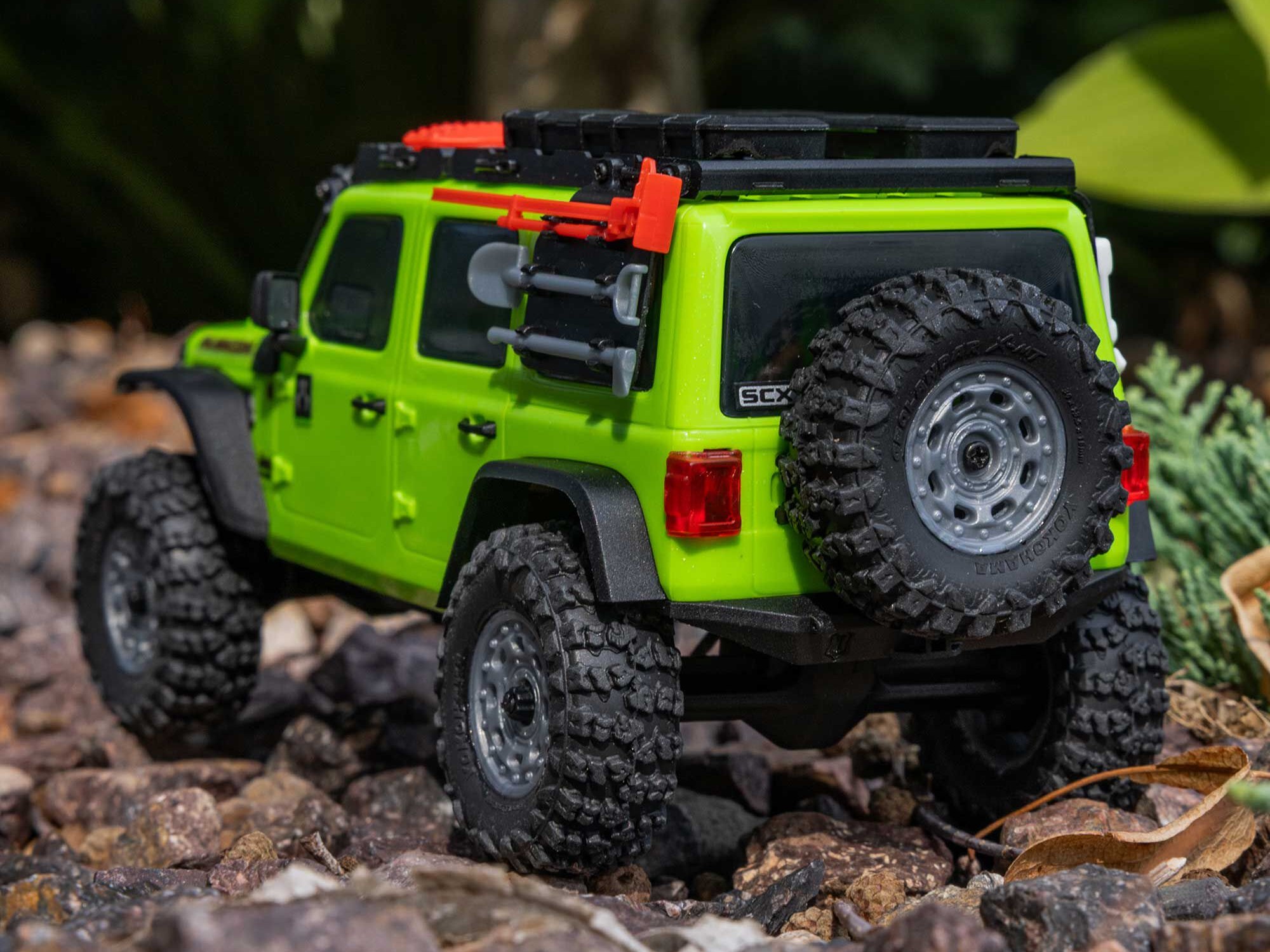1/30 SCX30 Jeep Wrangler JLU 4X4 RTR Rock Crawler Green-24