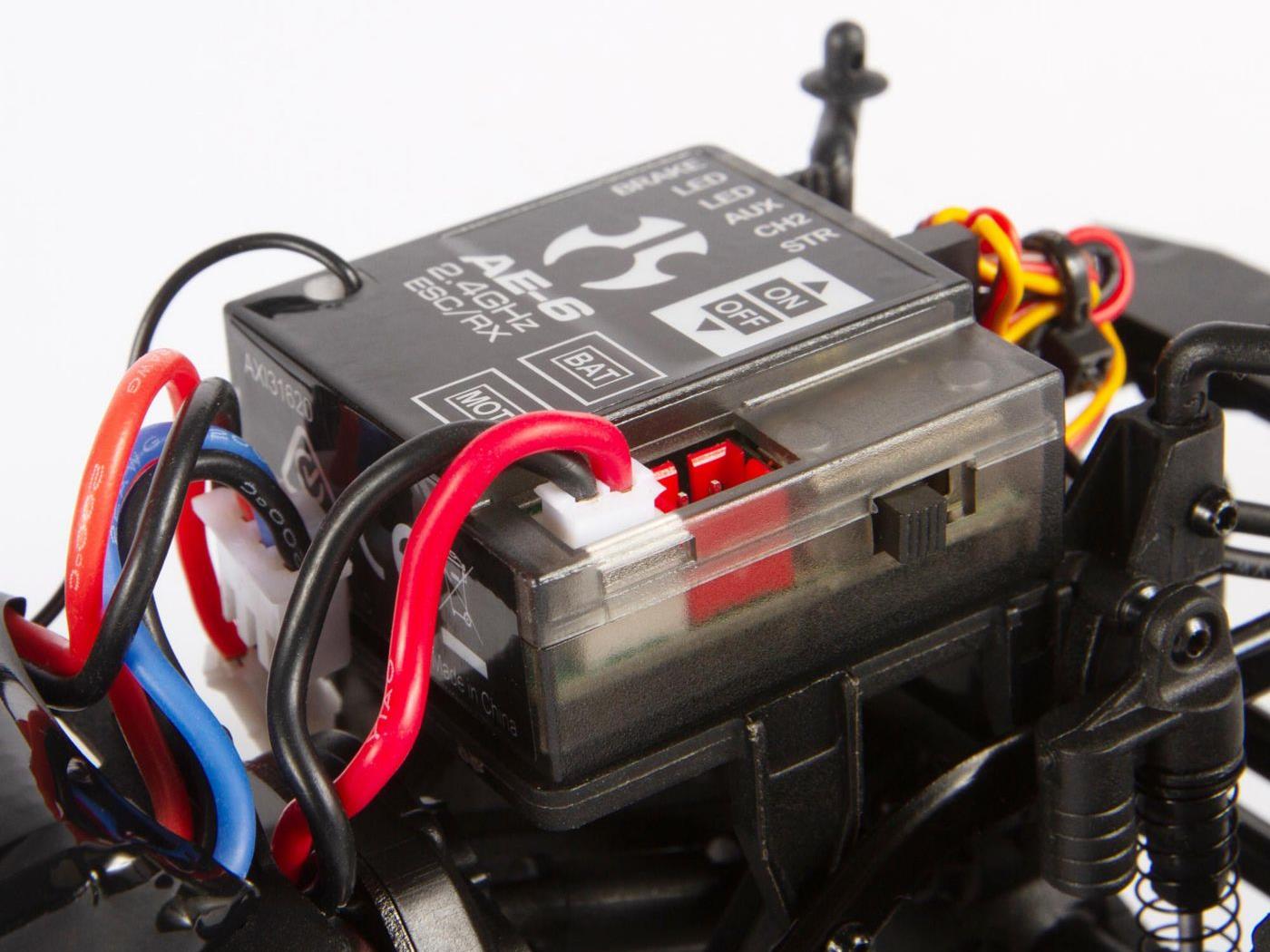 Axial SCX24 Deadbolt Rock Crawler RTR - Red-17