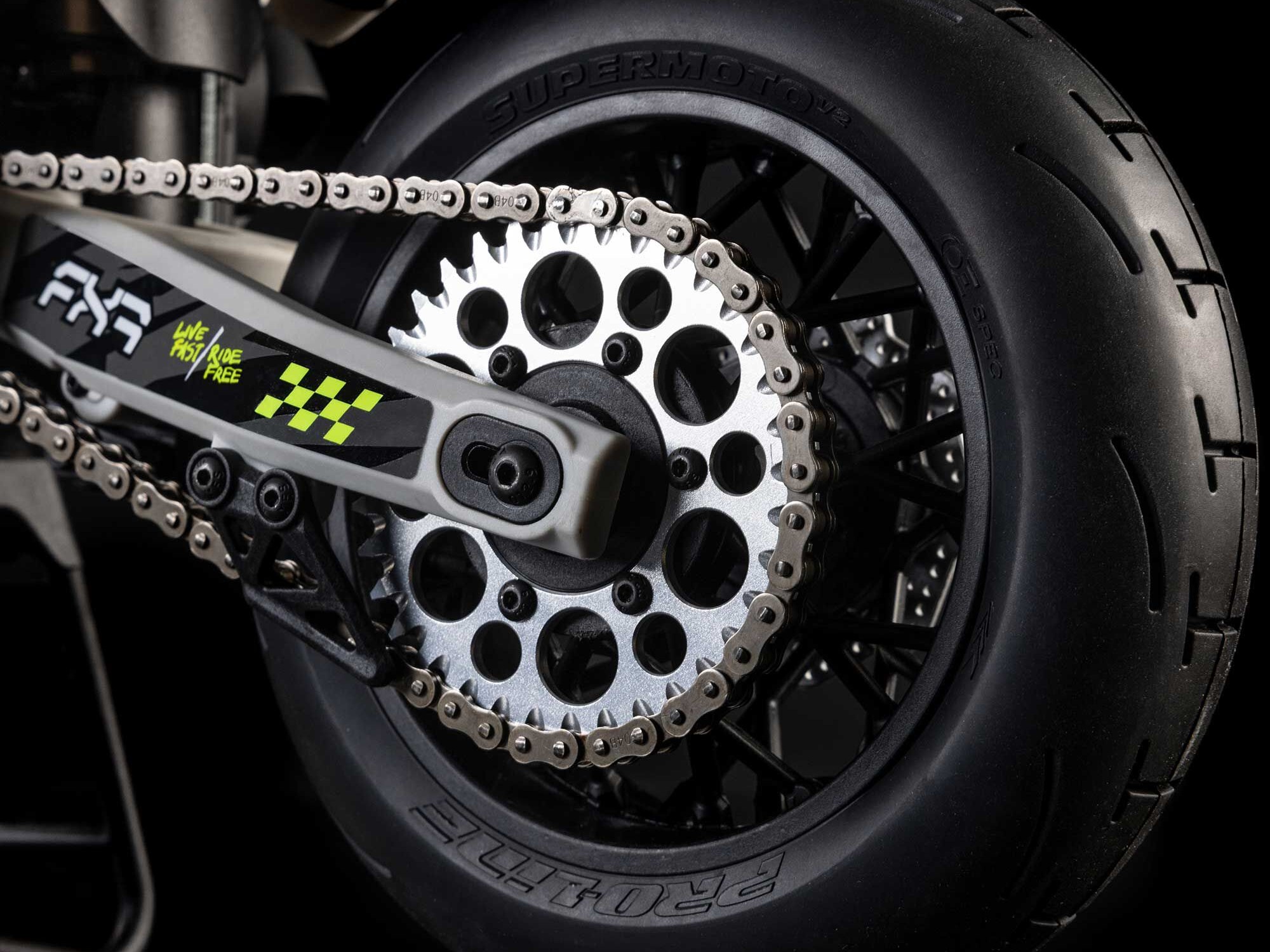 Losi 1/4 Promoto-SM FXR Supermoto Motorcycle RTR Basic - White-24