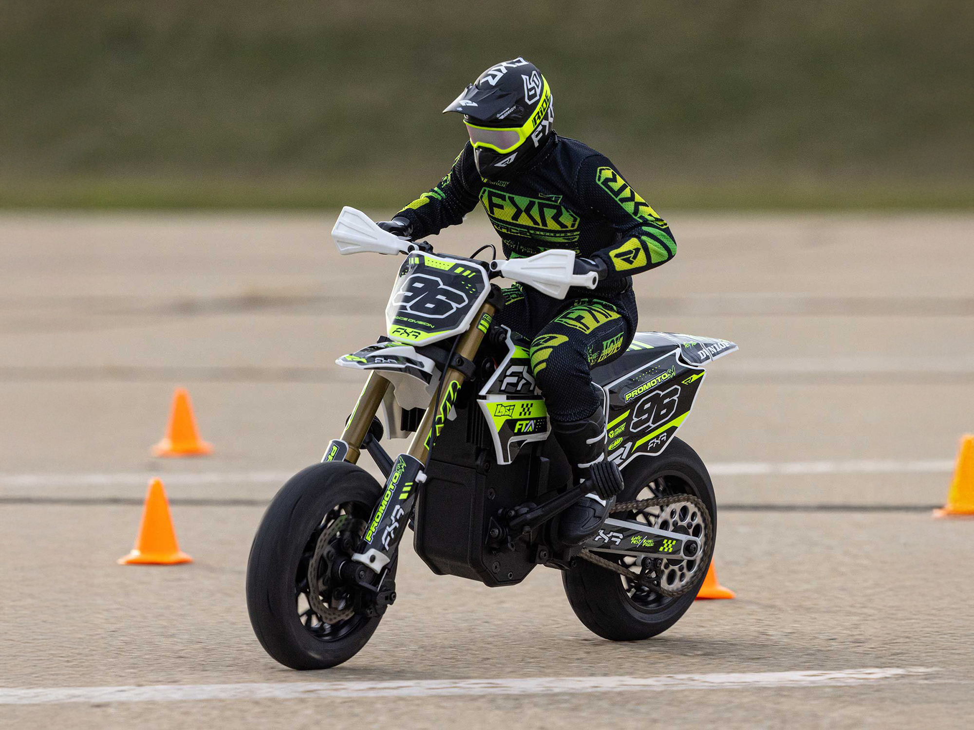 Losi 1/4 Promoto-SM FXR Supermoto Motorcycle RTR Basic - White-29