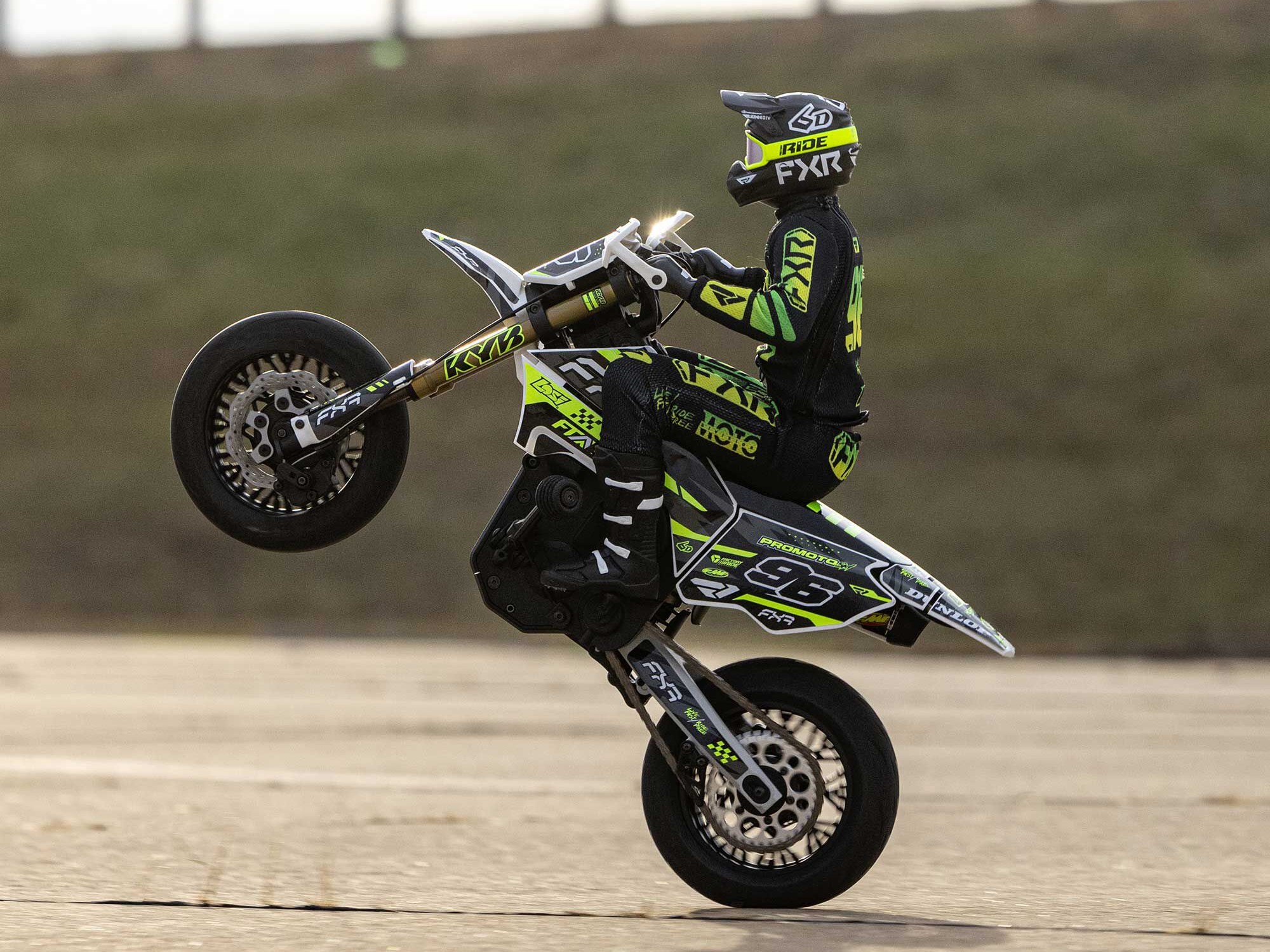 Losi 1/4 Promoto-SM FXR Supermoto Motorcycle RTR Basic - White-32