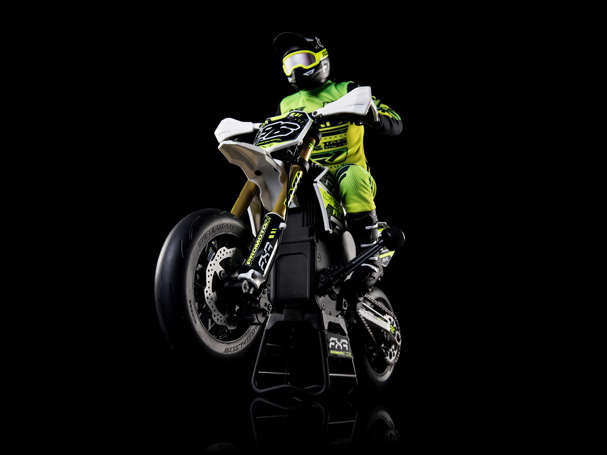 Losi 1/4 Promoto-SM FXR Supermoto Motorcycle RTR (Battery and Charger Included) - White-35