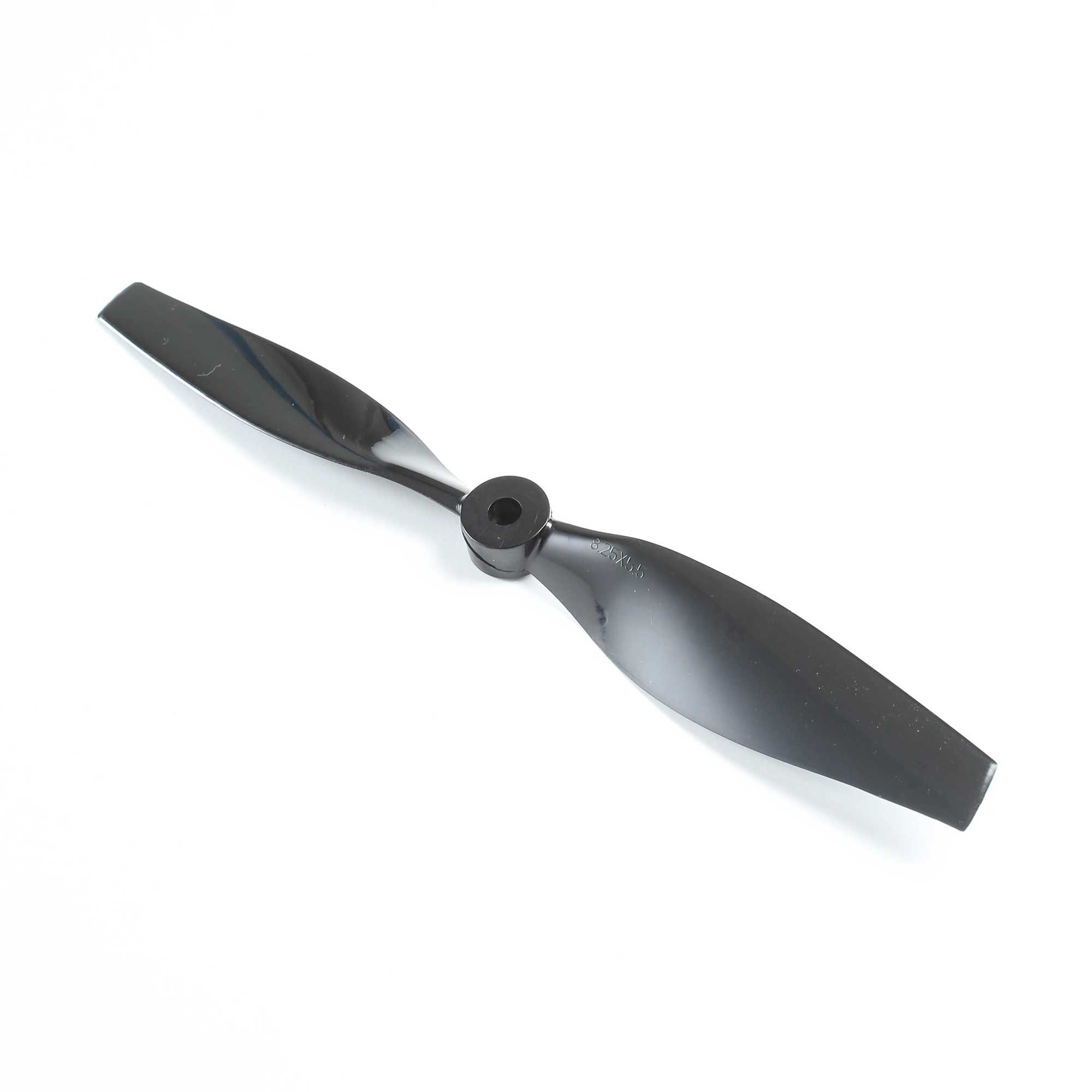 Propeller: 8.25 x 5.5