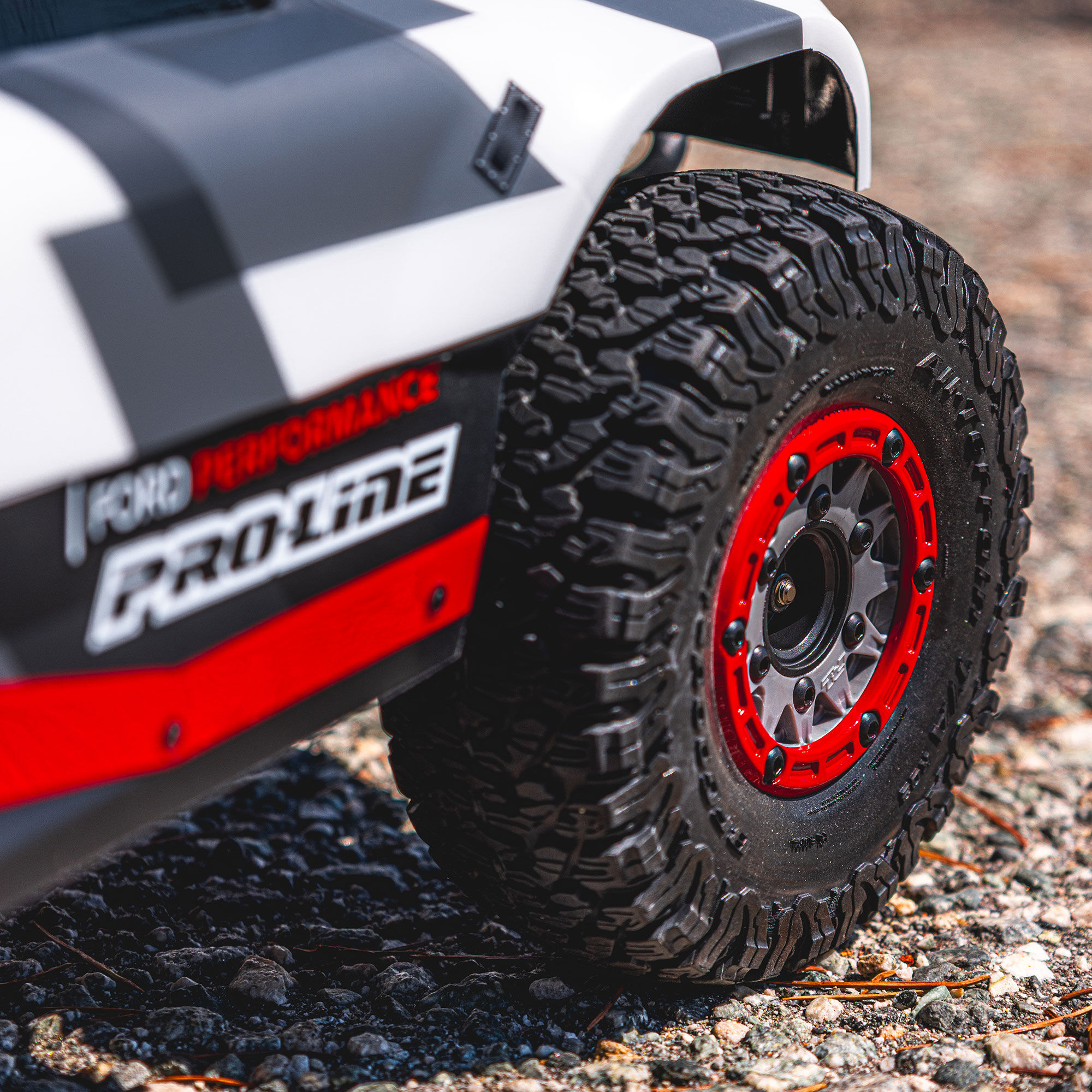 1/10 Raid Bead-Loc F/R 2.2"/3.0" 12 & 14mm SC Wheels (2) Red-6