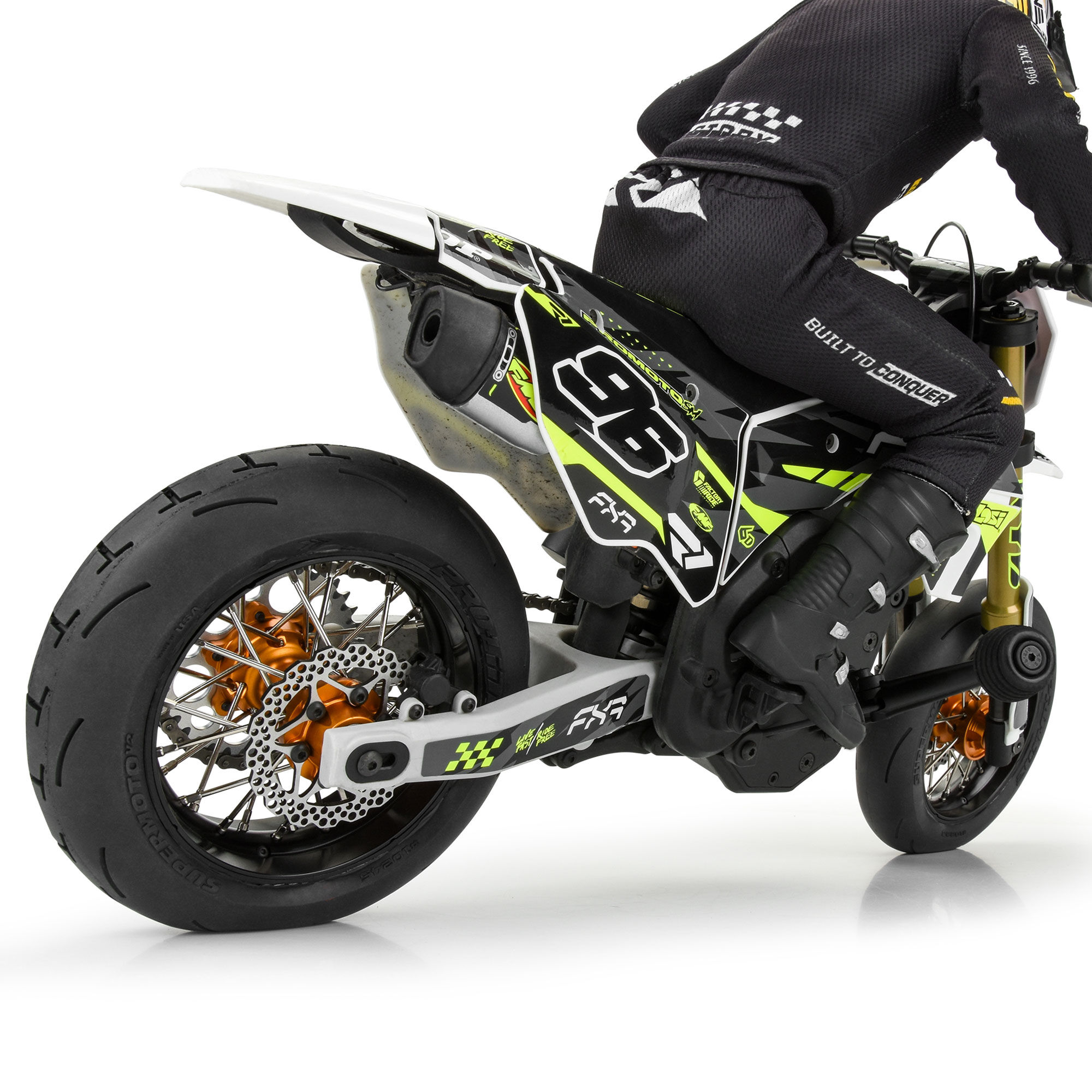 1/4 Pro-Spec Aluminum V2 Bead Rear Wheel Black/Gold (1): Pro-4