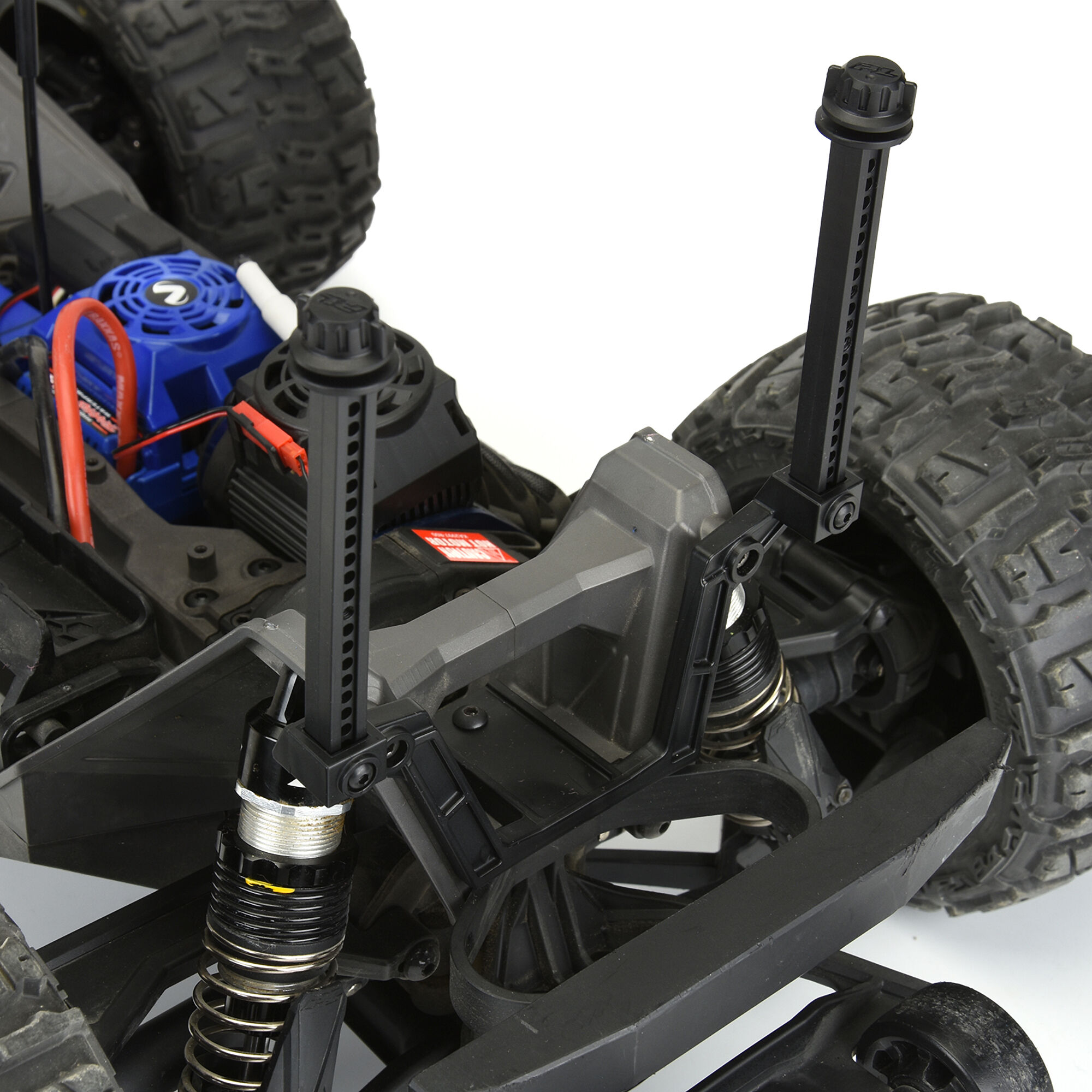 1/8 Extended Front/Rear Body Mounts: MAXX-3