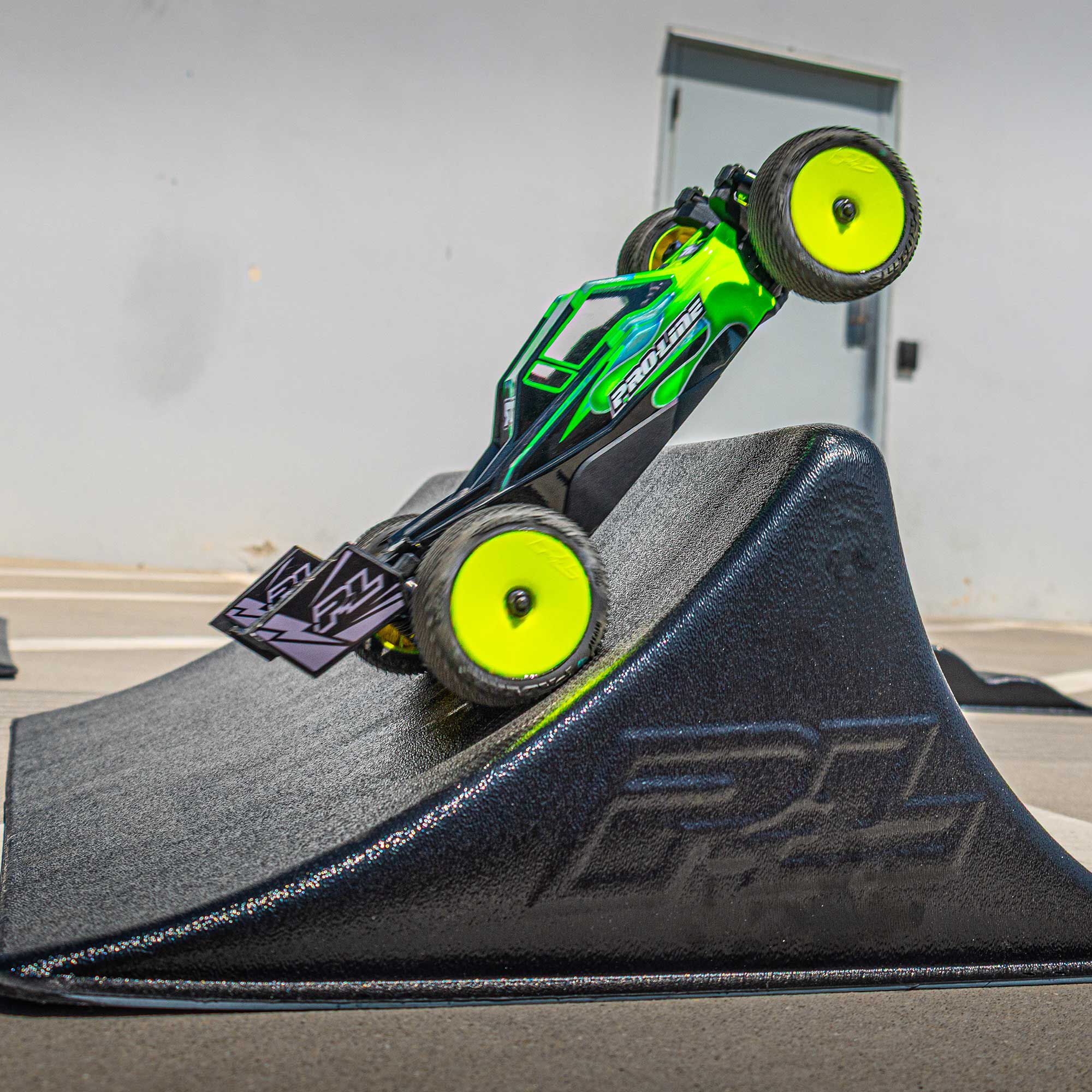 Big Air Triple RC Ramp Set-5