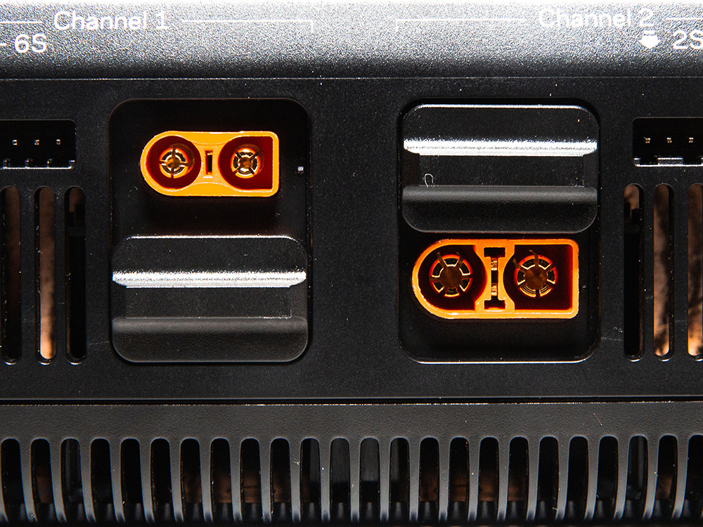 Spektrum S2200 Smart G2 AC Charger 2x200W-13