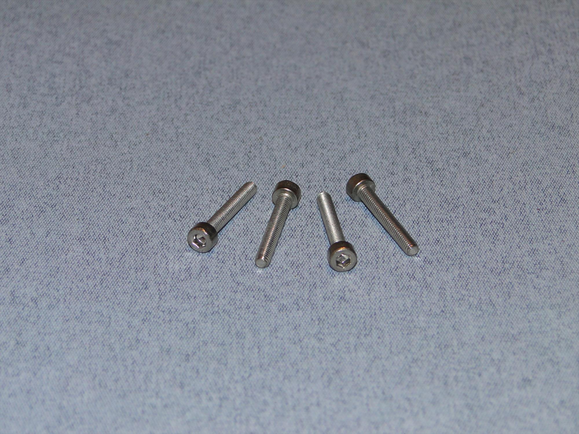 ss-socket-hd-screw-m3-20mm-pk4