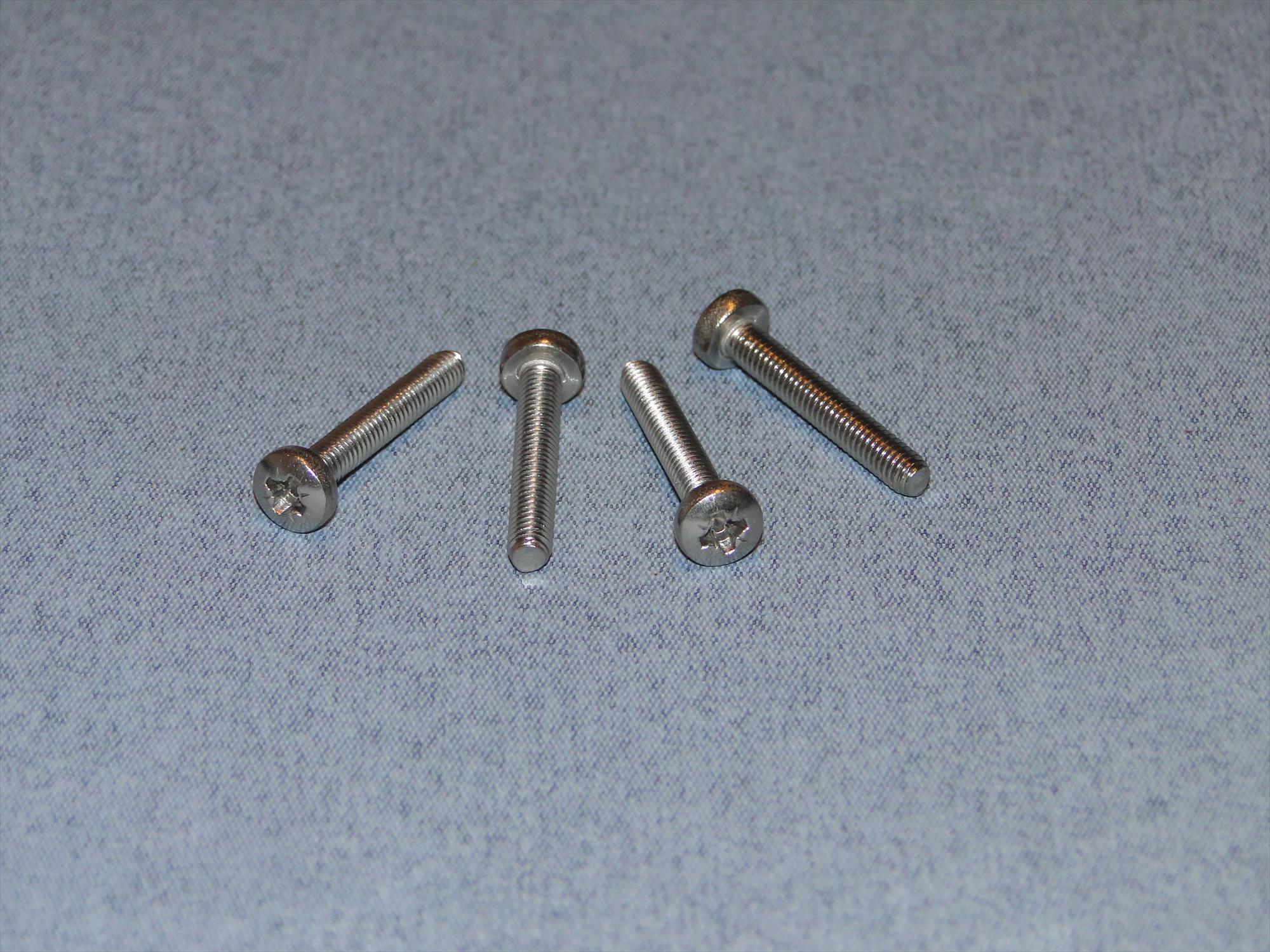 ss-pozi-pan-hd-scr-m4-25mm-pk4