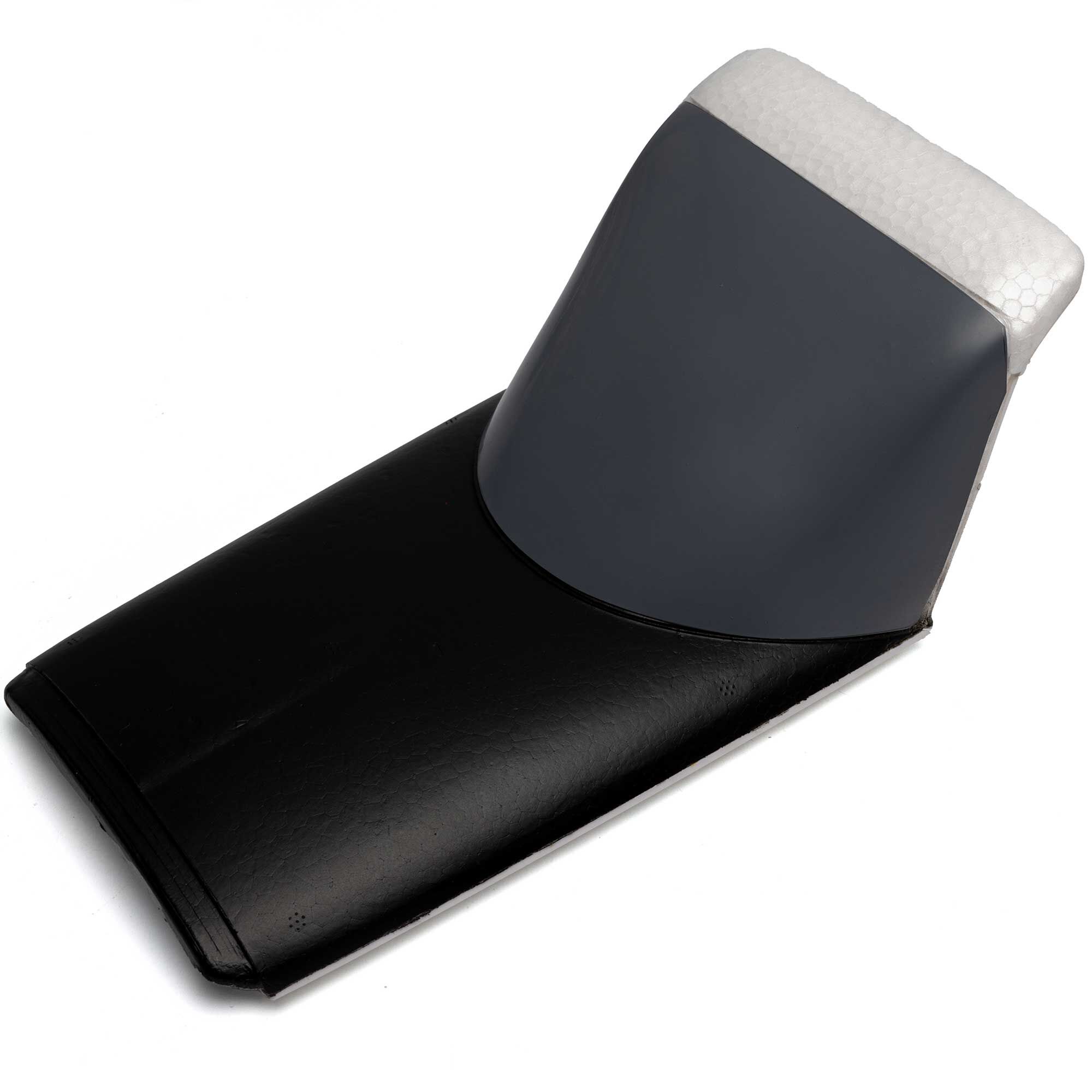 battery-hatch-night-timber-x-evolution-12m