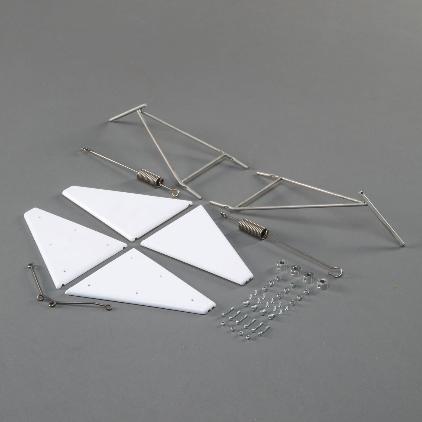 main-and-tail-gear-carbon-z-cub-ss-2m