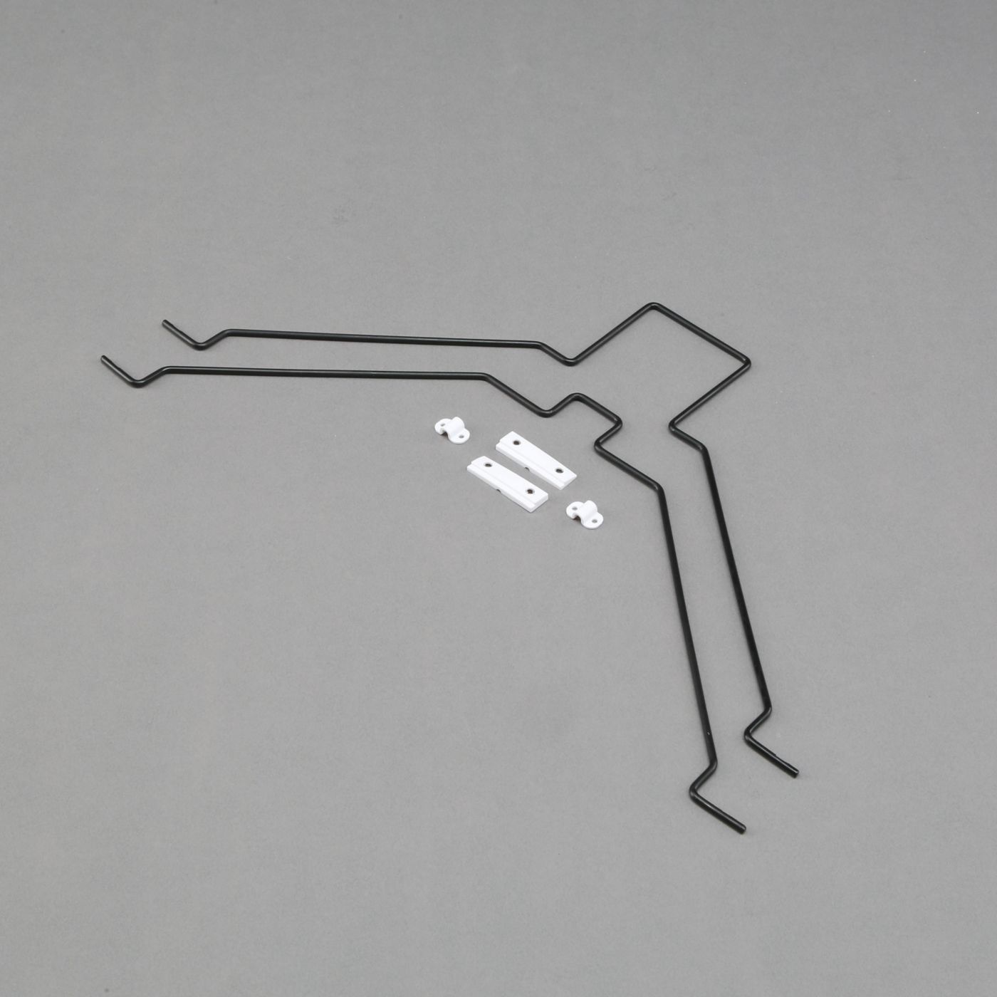 valiant-13-float-struts