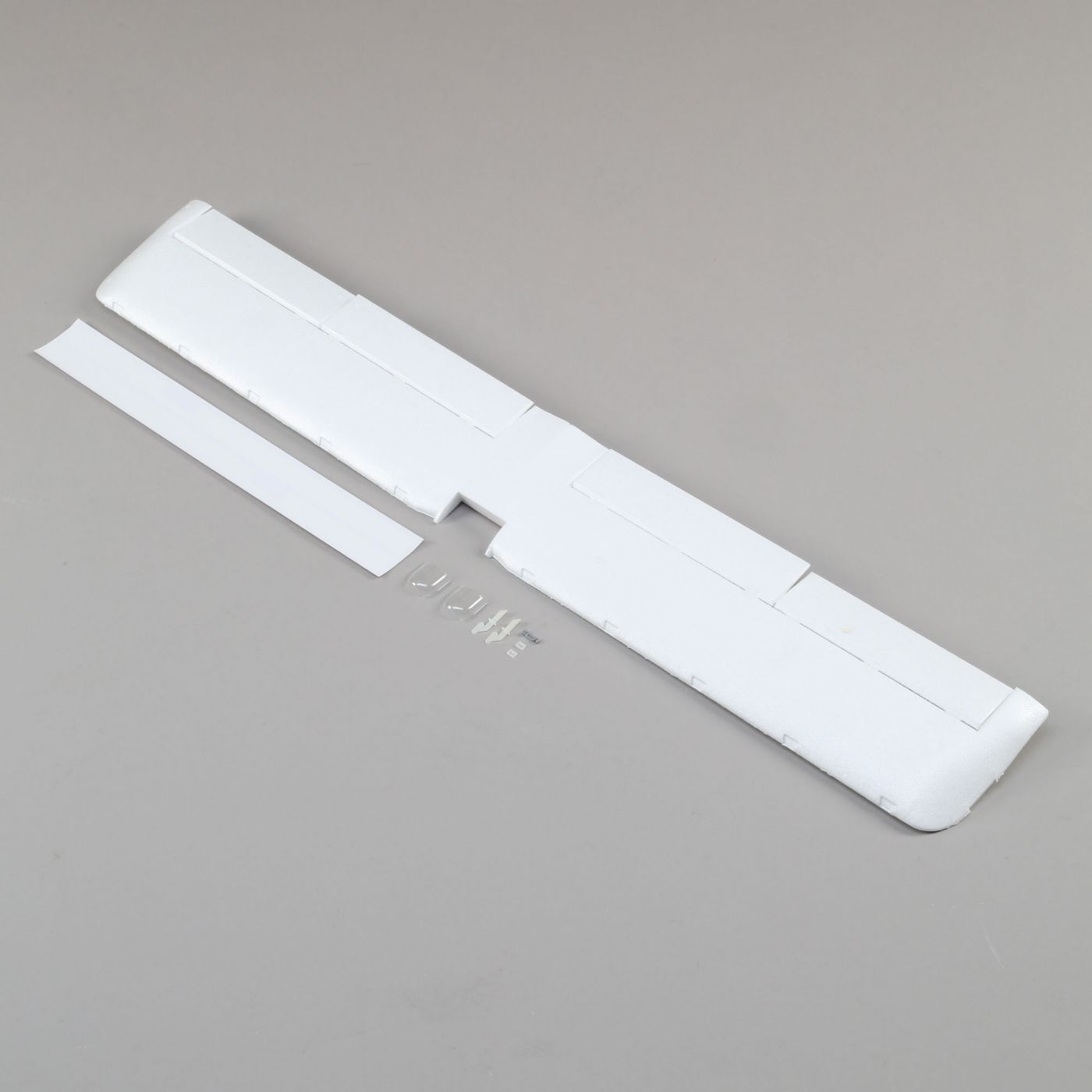 wing-with-hardwarepushrods-umx-timber