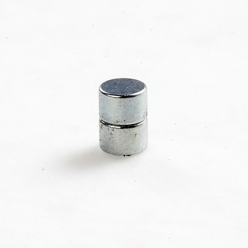 Fms 1:18 Katana / V2 / Lc80 Land Cruiser Magnet For Hood